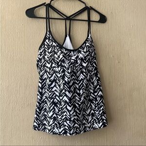 NWT Kona Sol Racerback Tankini Swim Top Black White Herringbone Padded sz M